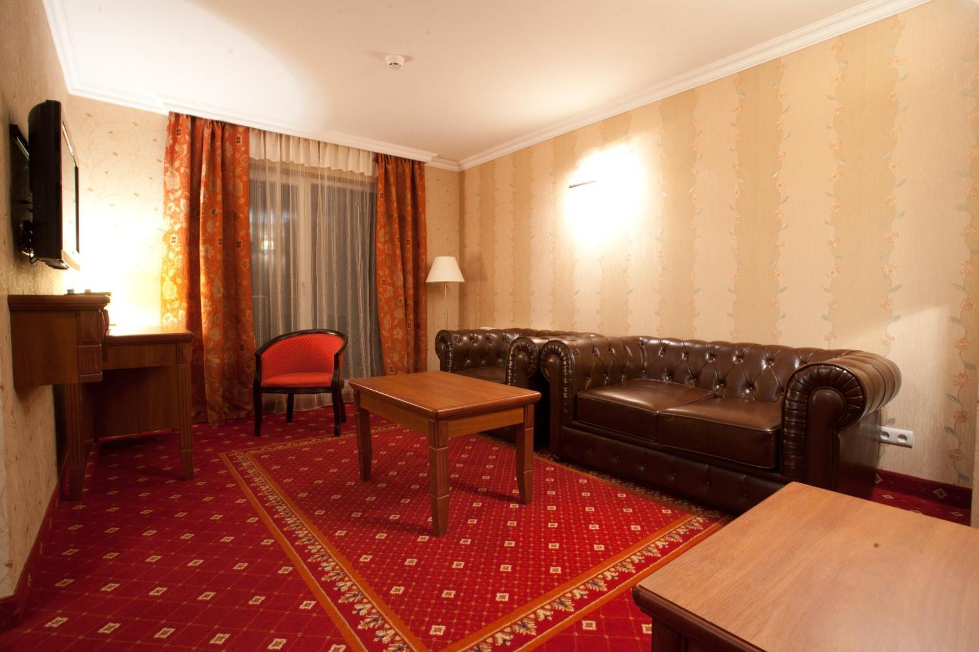 Hotel Albatros Serwy Luaran gambar