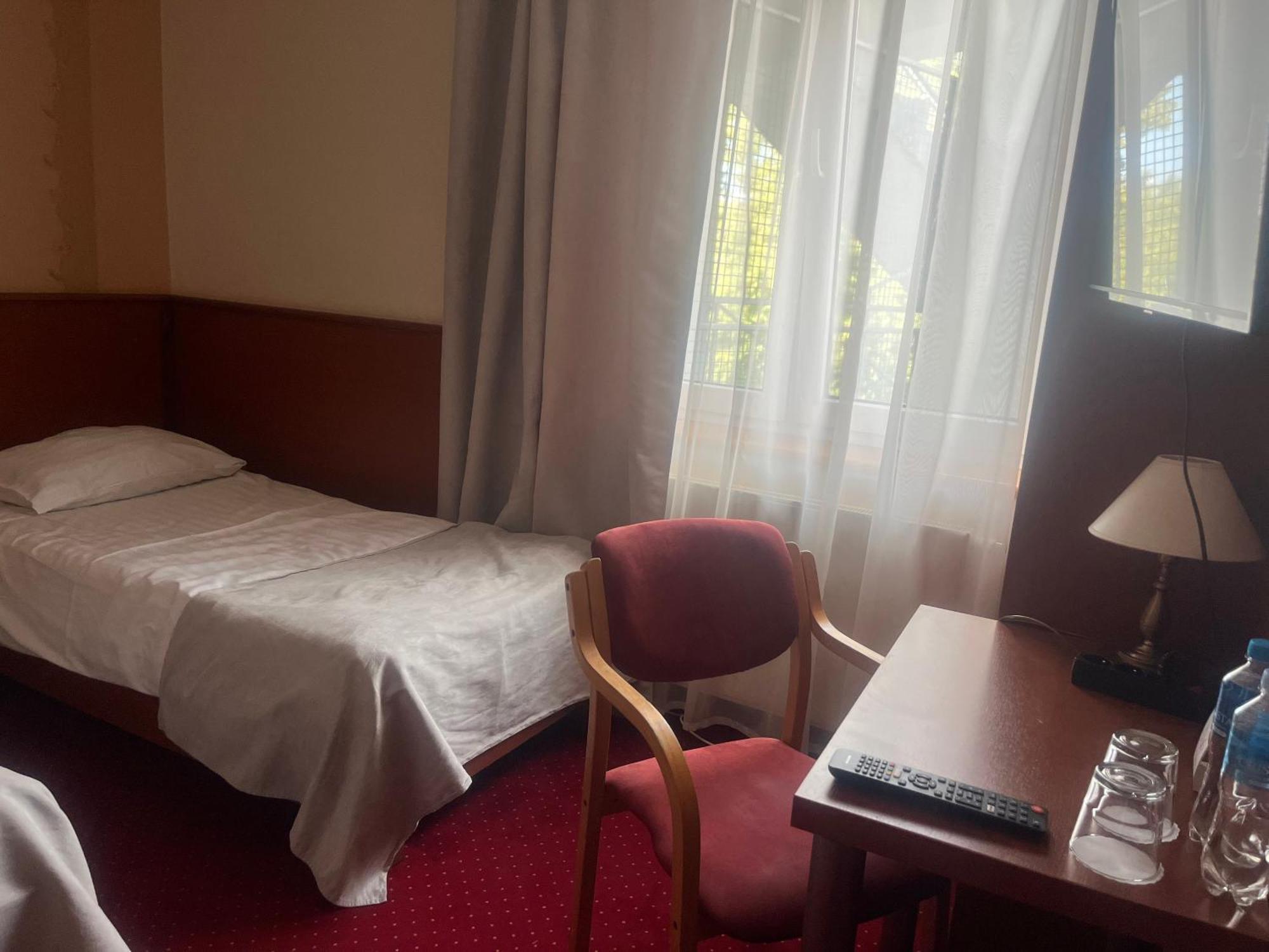 Hotel Albatros Serwy Luaran gambar