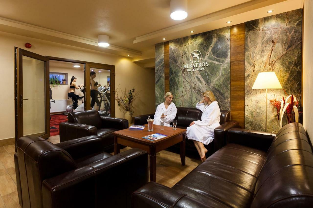 Hotel Albatros Serwy Luaran gambar